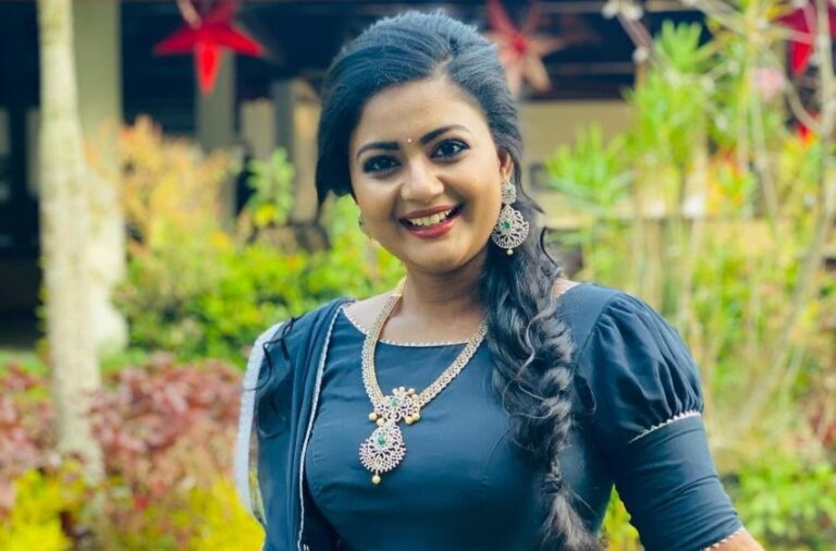 Siragadikka Aasai Serial Cast, Wiki, Heroin Name, Hero, Promo, Today