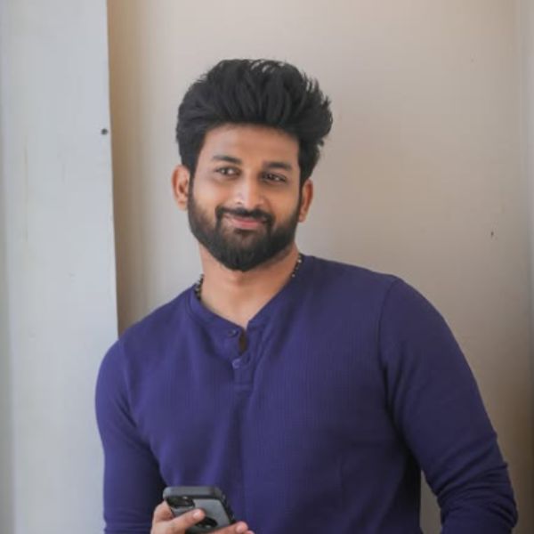 Vasanth Vasi Biography
