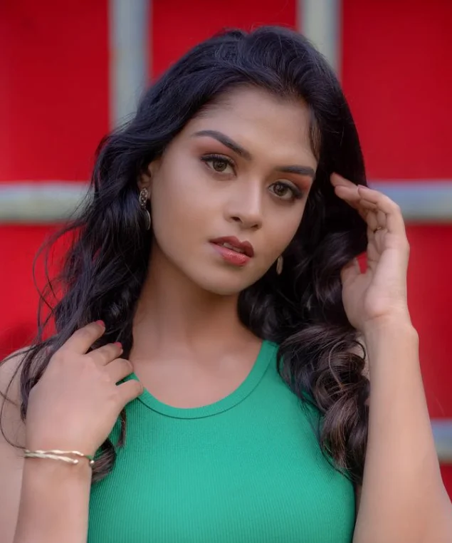 Lakshmi Priya Hd Photos