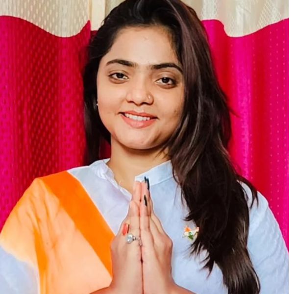 Bharti Jha Age