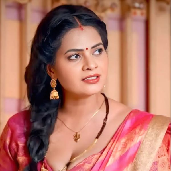 Malvika Tomar Age