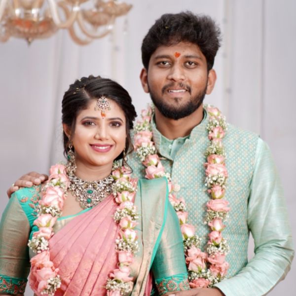 Swetha Khelge Biography