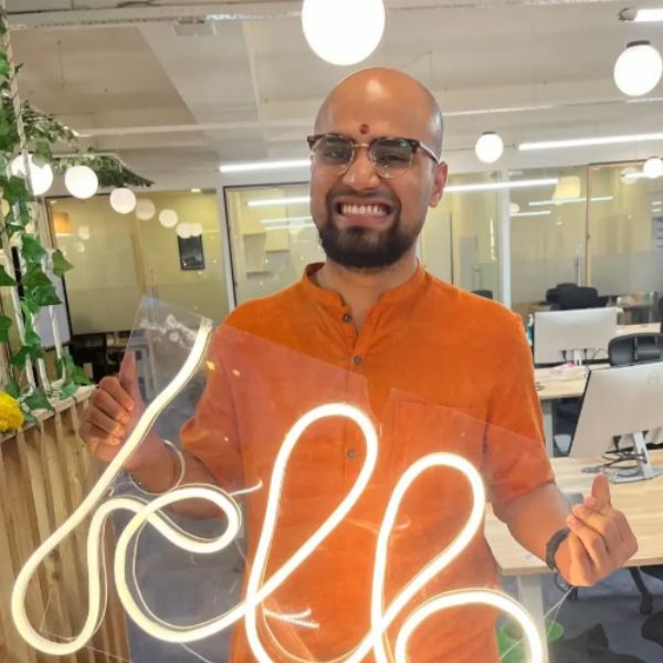 Maryada Manish Bigg Boss 9