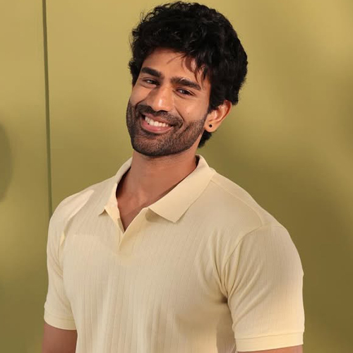 Mukesh Ravi