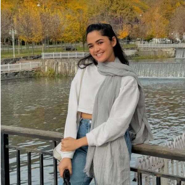 Kavihari Haputhanthri Movies List