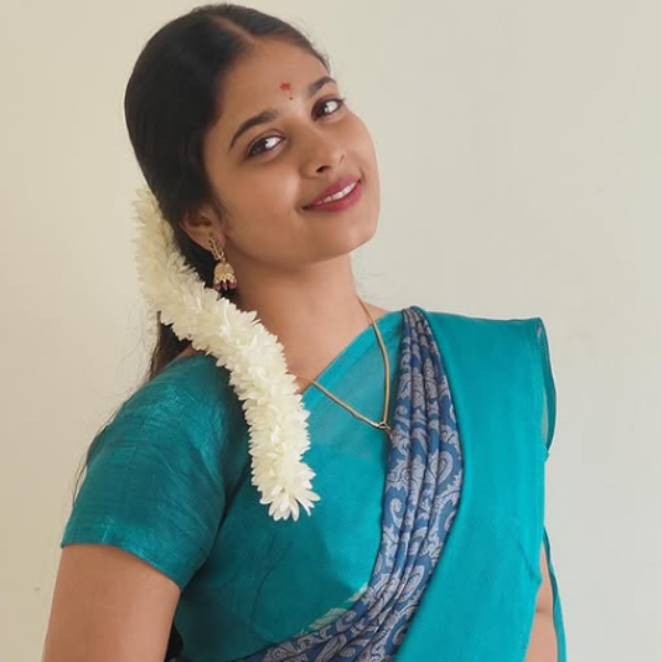 Vidhya Sakthivel Biography