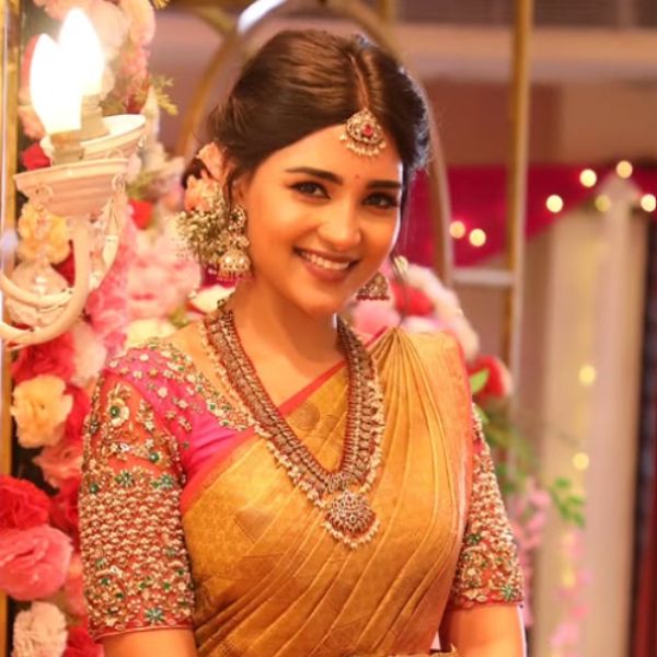 Dharshna Sripal Biography