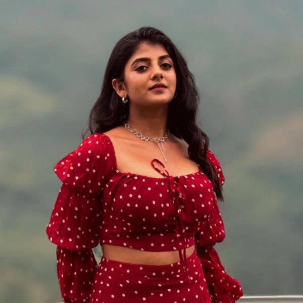 Gabriella Charlton Photos