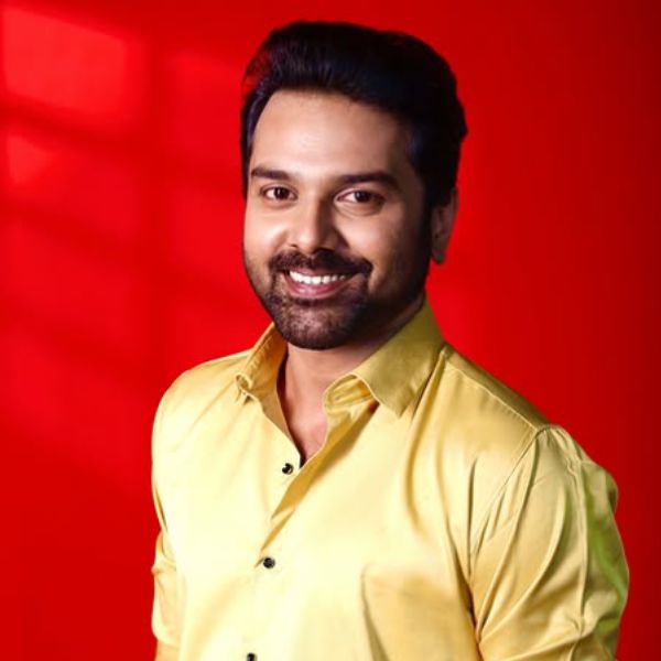 Nandan Loganathan Age