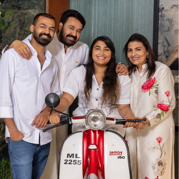 Vismaya Mohanlal Age