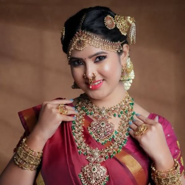 Keerthi Vijay Biography