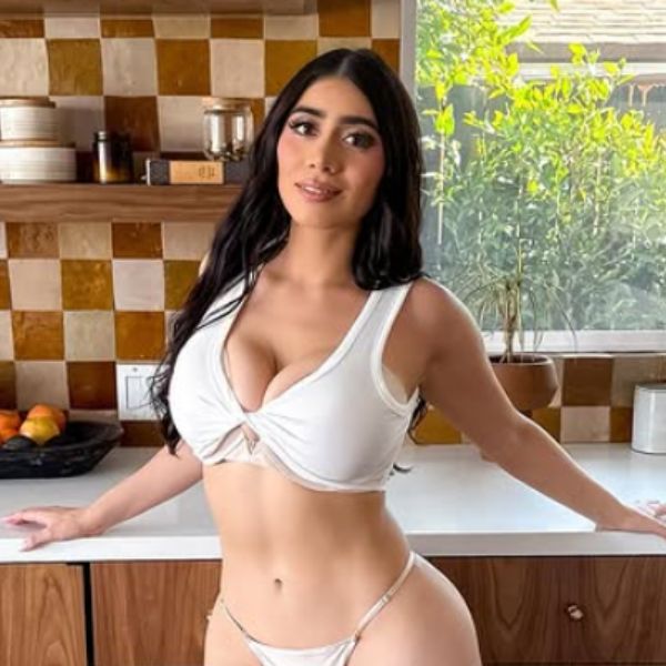 Violet Myers Instagram