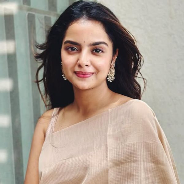 Namritha MV Wiki