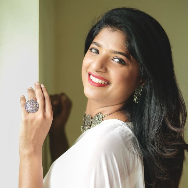 Dipshi Blessy Biography