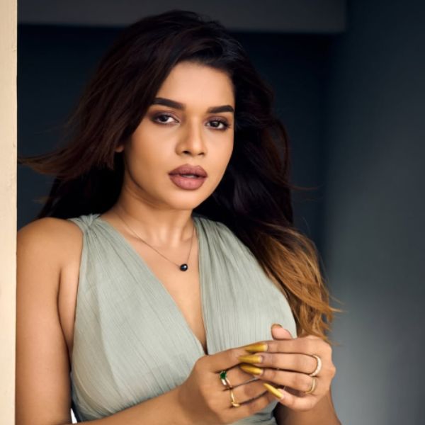 Veena Jessi Wiki