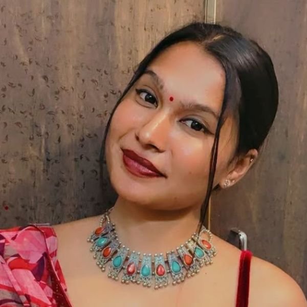 Savinya Velu Biography